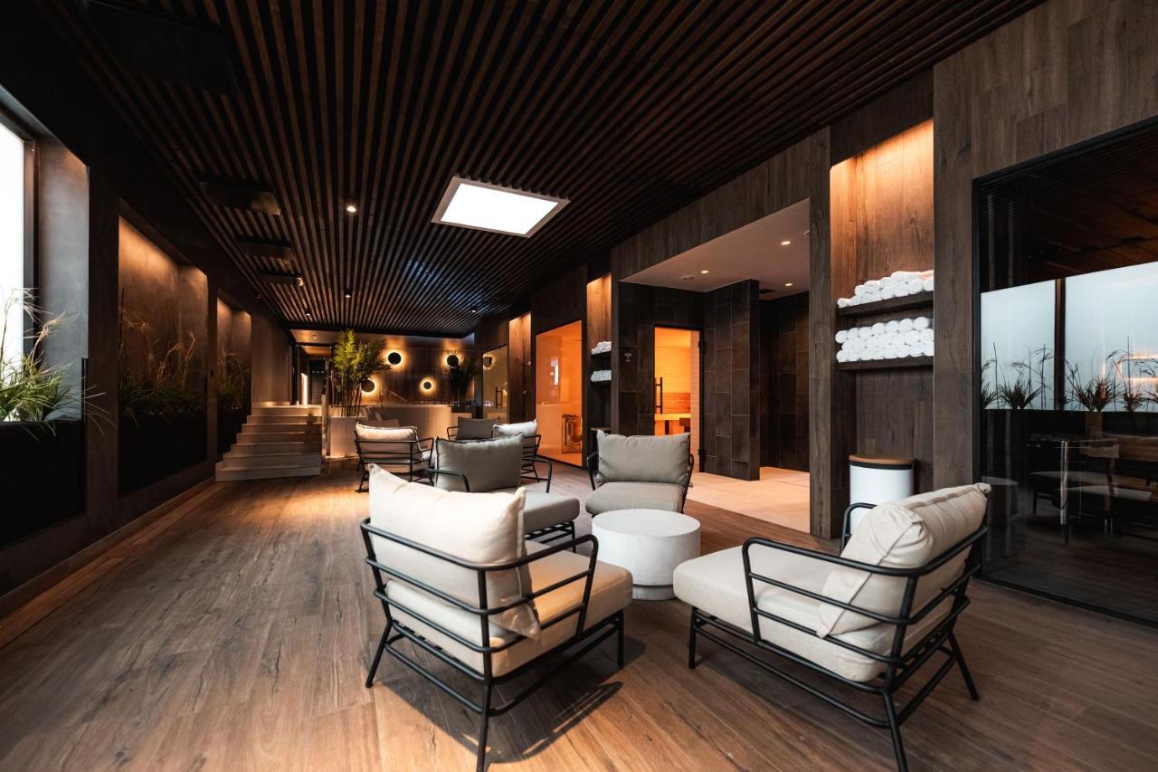 Meri Seaside Hotel & Spa 库雷萨雷 外观 照片