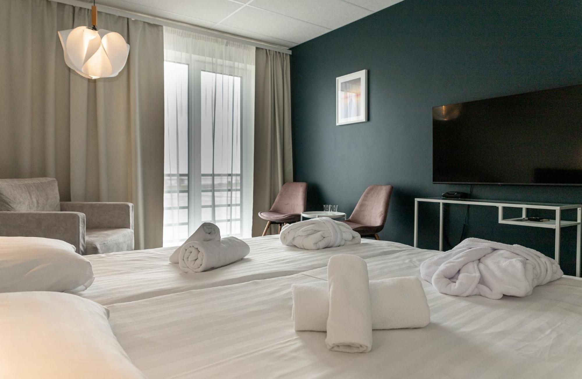 Meri Seaside Hotel & Spa 库雷萨雷 外观 照片