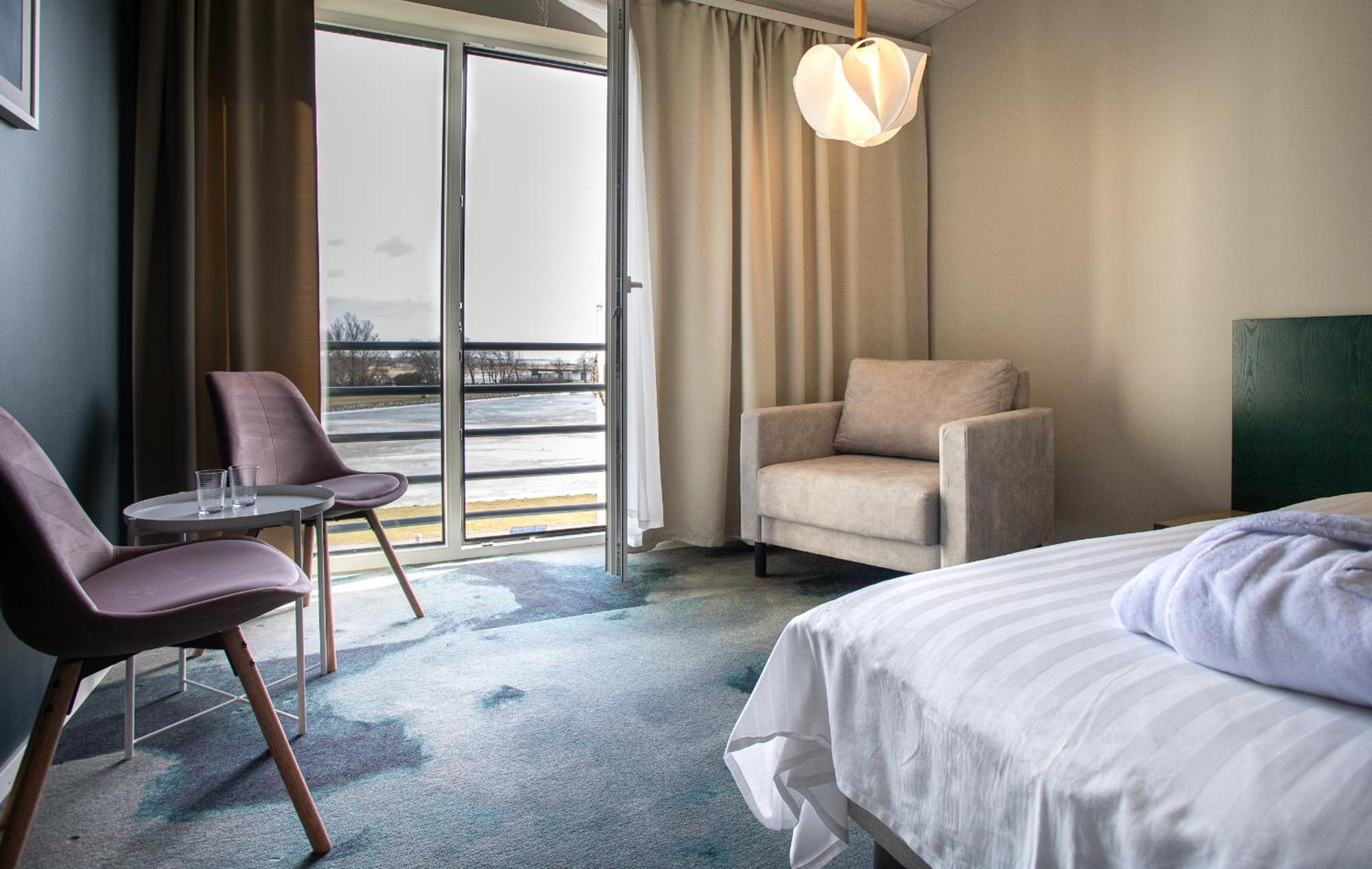 Meri Seaside Hotel & Spa 库雷萨雷 外观 照片