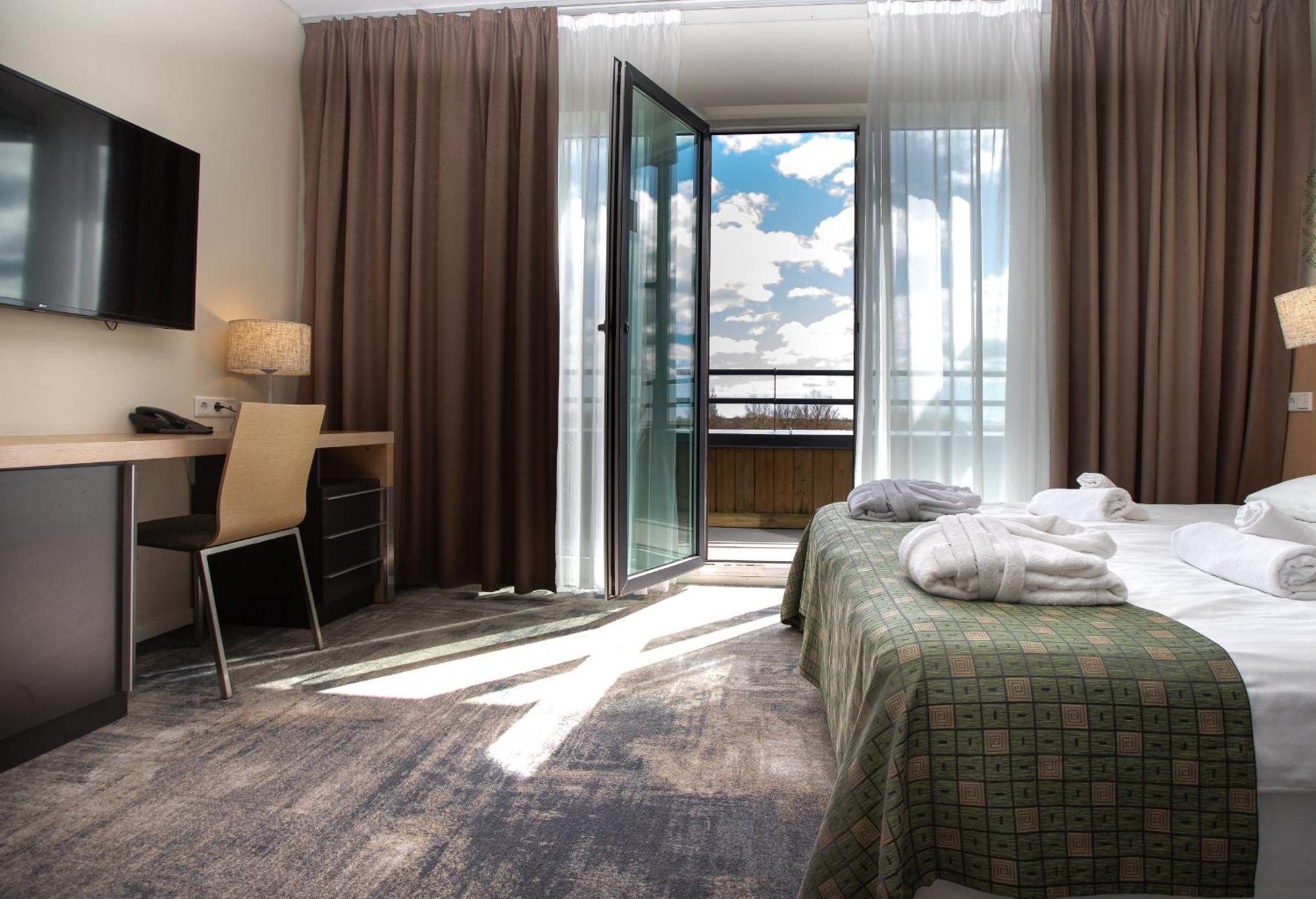Meri Seaside Hotel & Spa 库雷萨雷 外观 照片