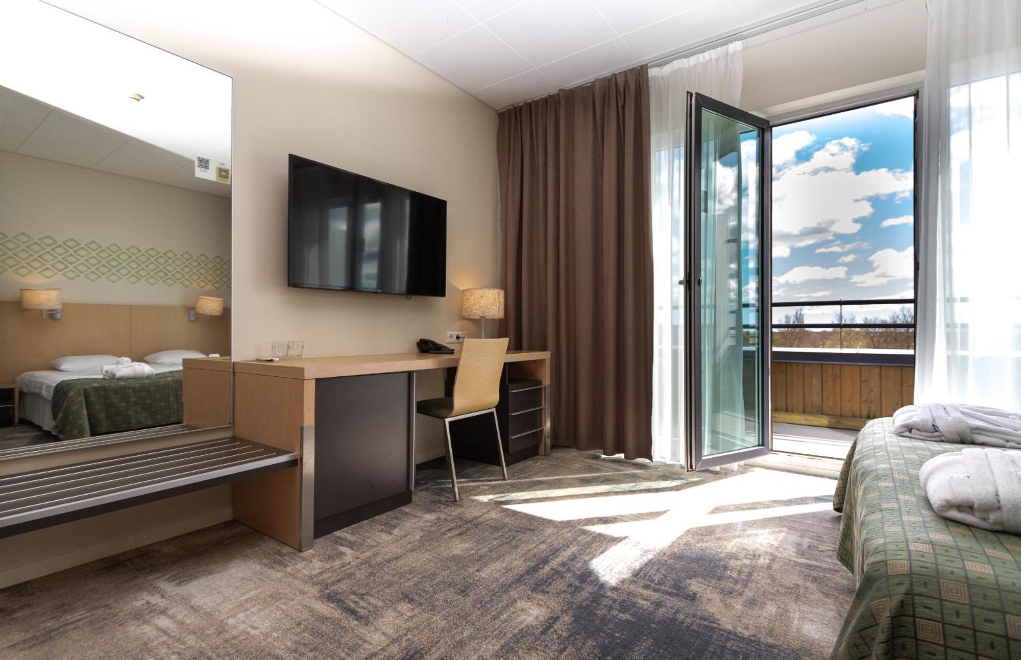 Meri Seaside Hotel & Spa 库雷萨雷 外观 照片