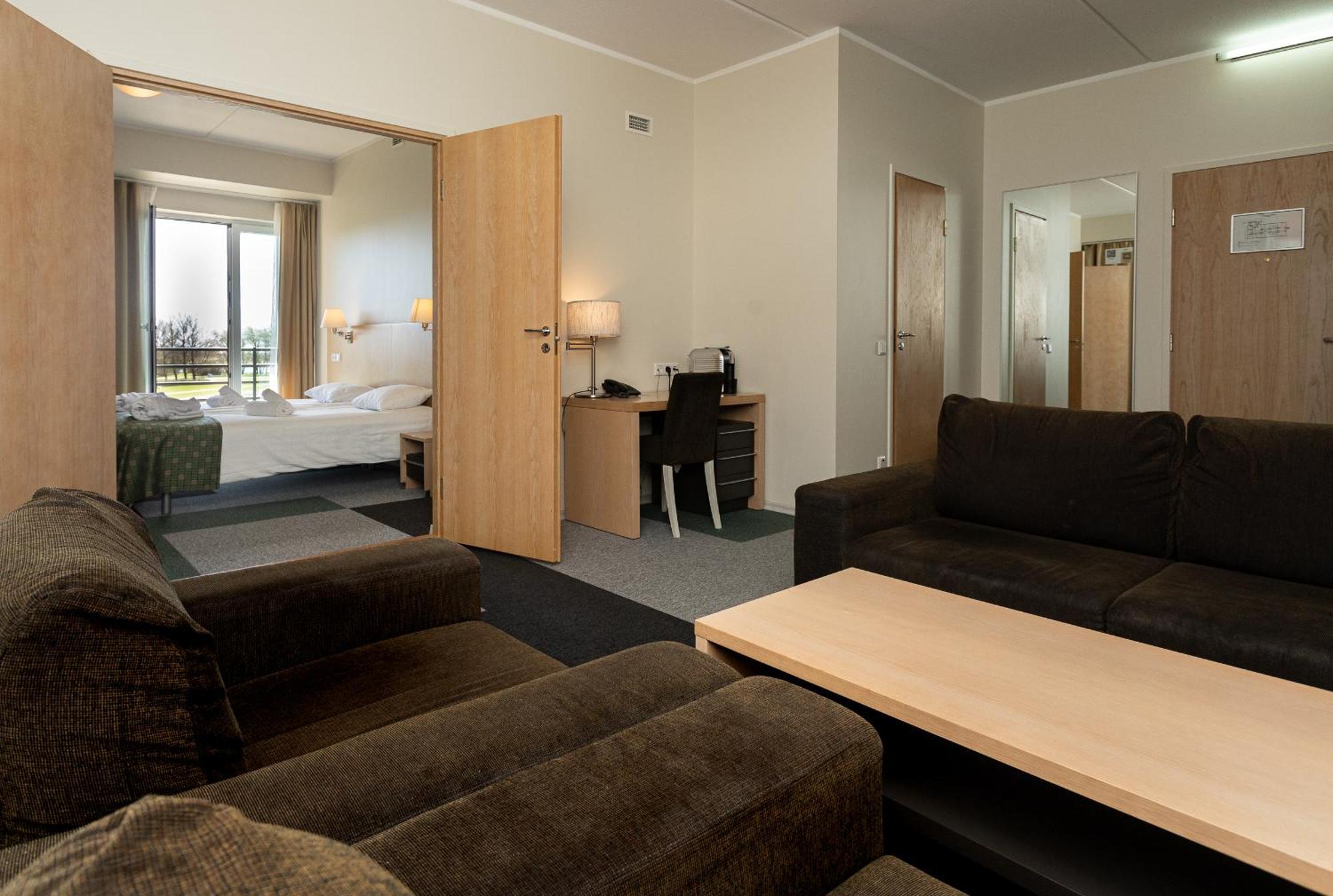 Meri Seaside Hotel & Spa 库雷萨雷 外观 照片